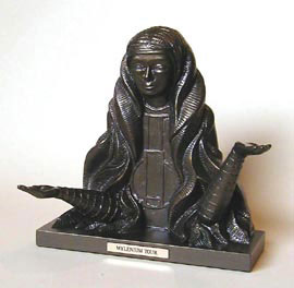 Statuette Indou  en Bas Relief d'un décor de scene