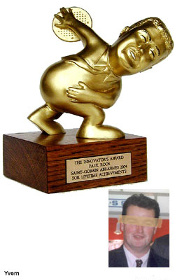 Trophée présentant la figurine du Discobole reproduisant le visage d'une personne